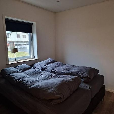 New Flat With Hot Tub - No3 Lägenhet Oyndarfjordur Exteriör bild