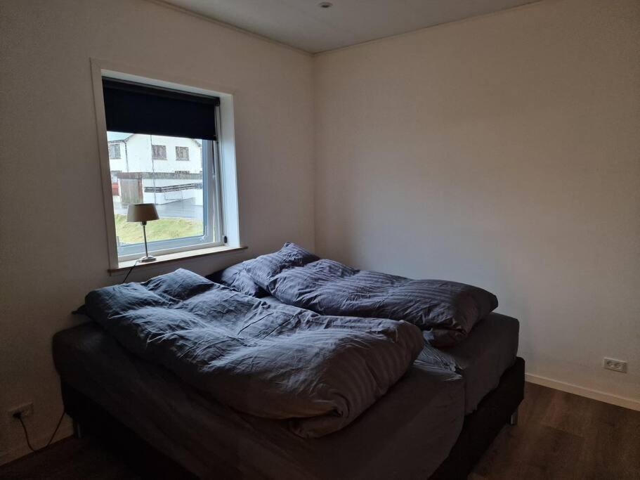 New Flat With Hot Tub - No3 Lägenhet Oyndarfjordur Exteriör bild
